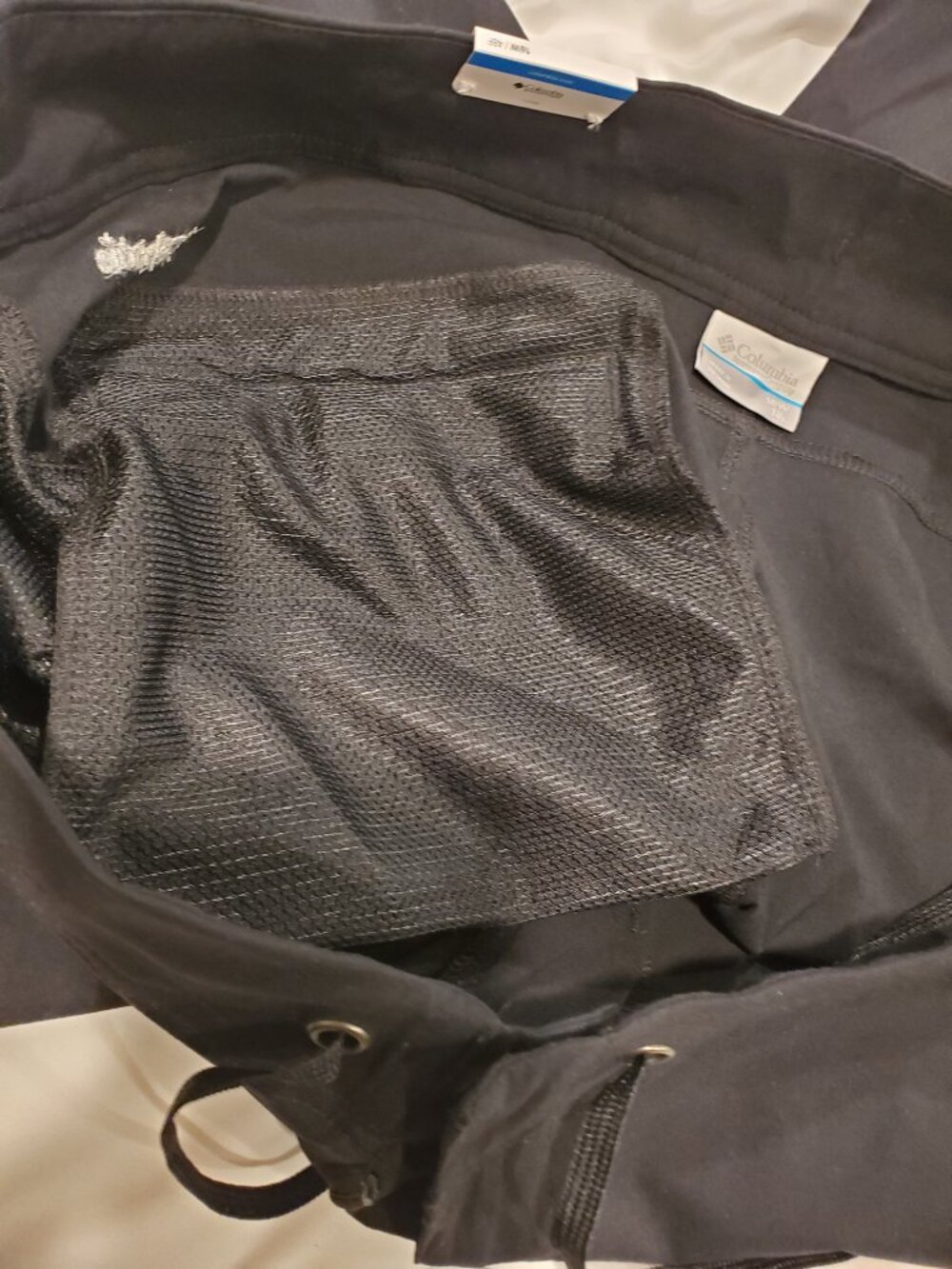 Columbia Active Fit Omni Shield Black Capri - Size 16W - NEW - Picture 9 of 12